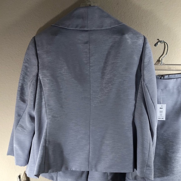 Womens Emily Silver Formal Suit - Picture 7 of 16